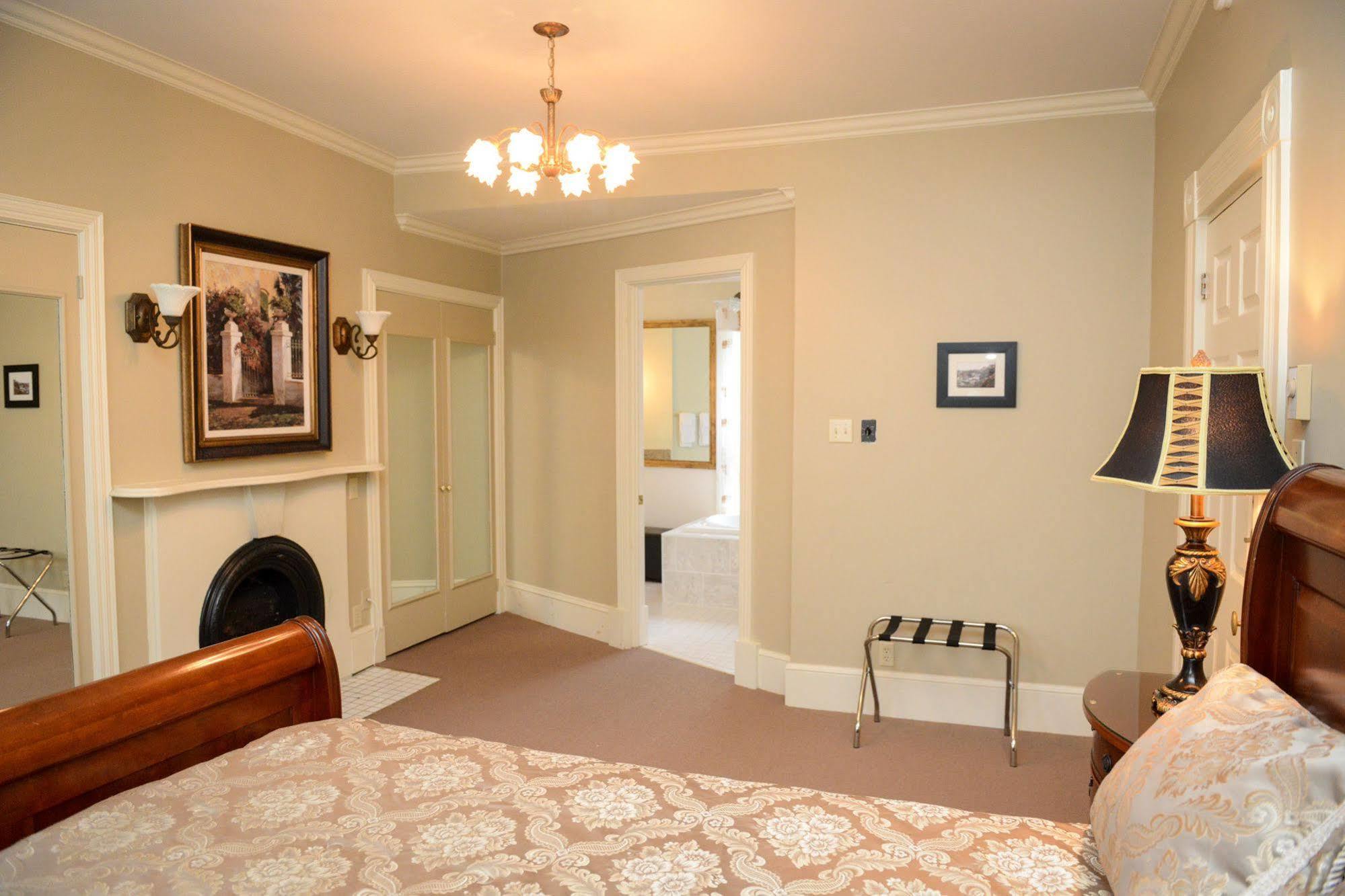 סנט ג'ונס The Elizabeth Manor Guesthouse מראה חיצוני תמונה