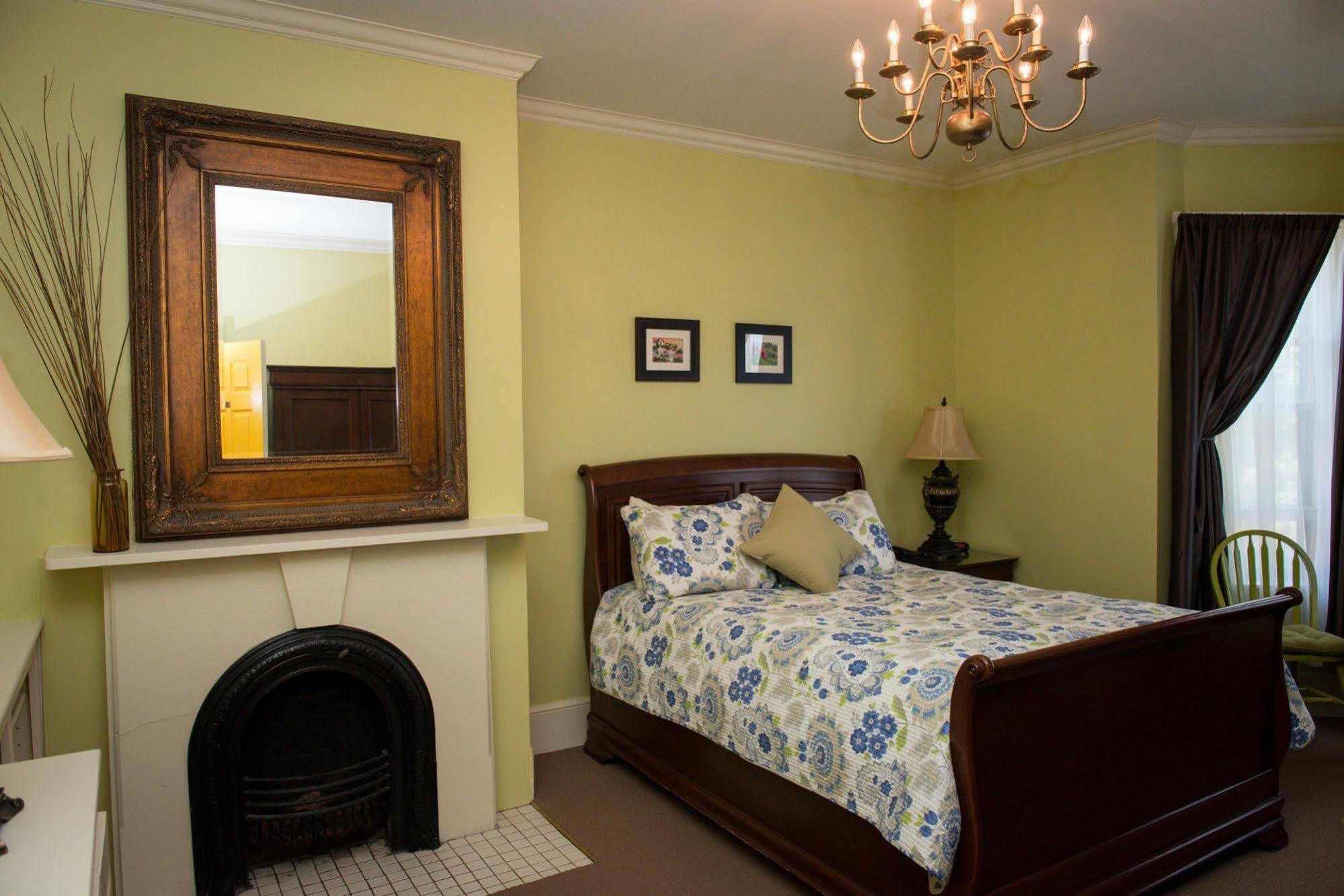 סנט ג'ונס The Elizabeth Manor Guesthouse מראה חיצוני תמונה